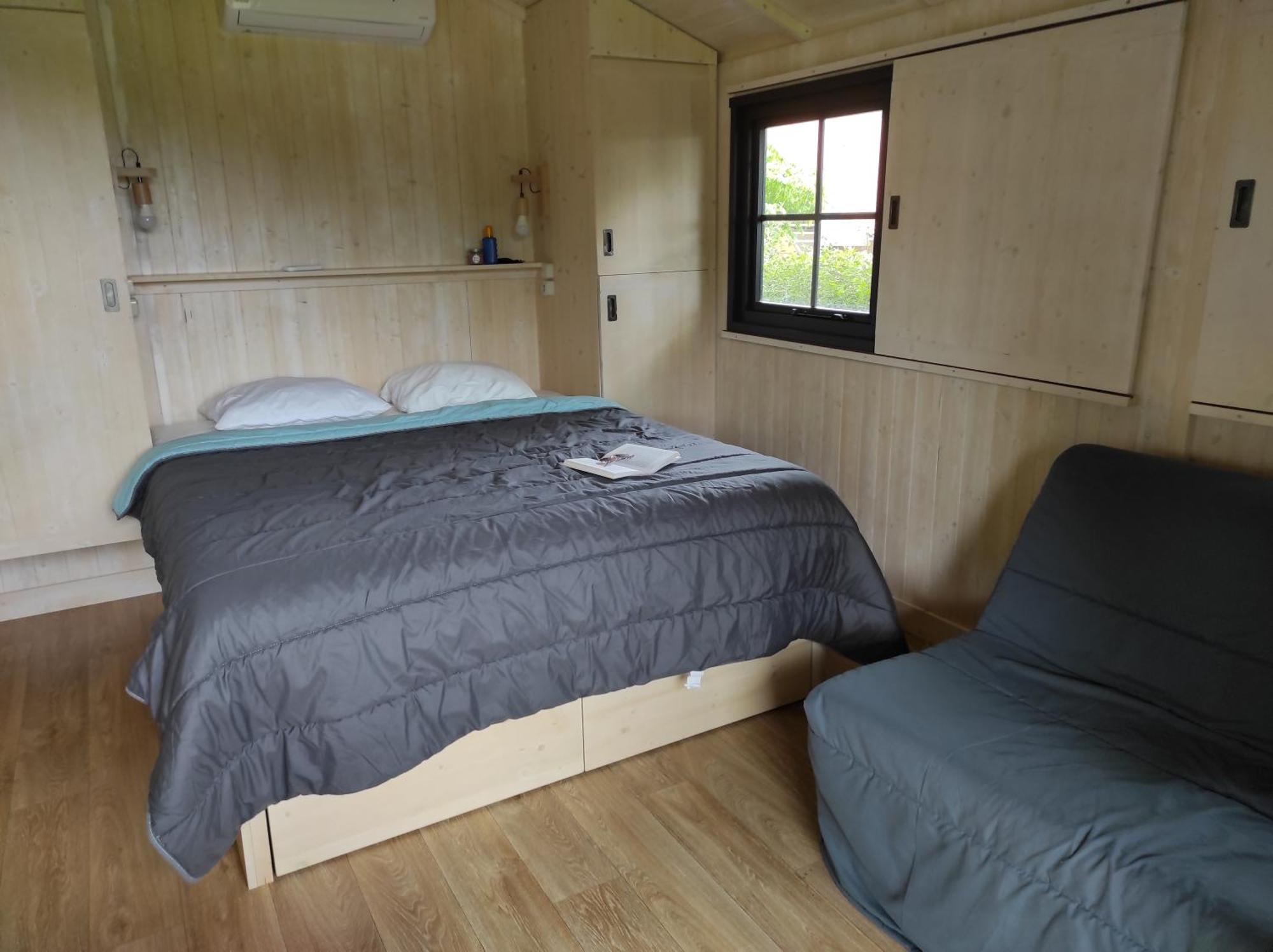 Camping Le Rouge Gorge **** 10' Puy Du Fou Saint-Laurent-sur-Sèvre Exterior foto