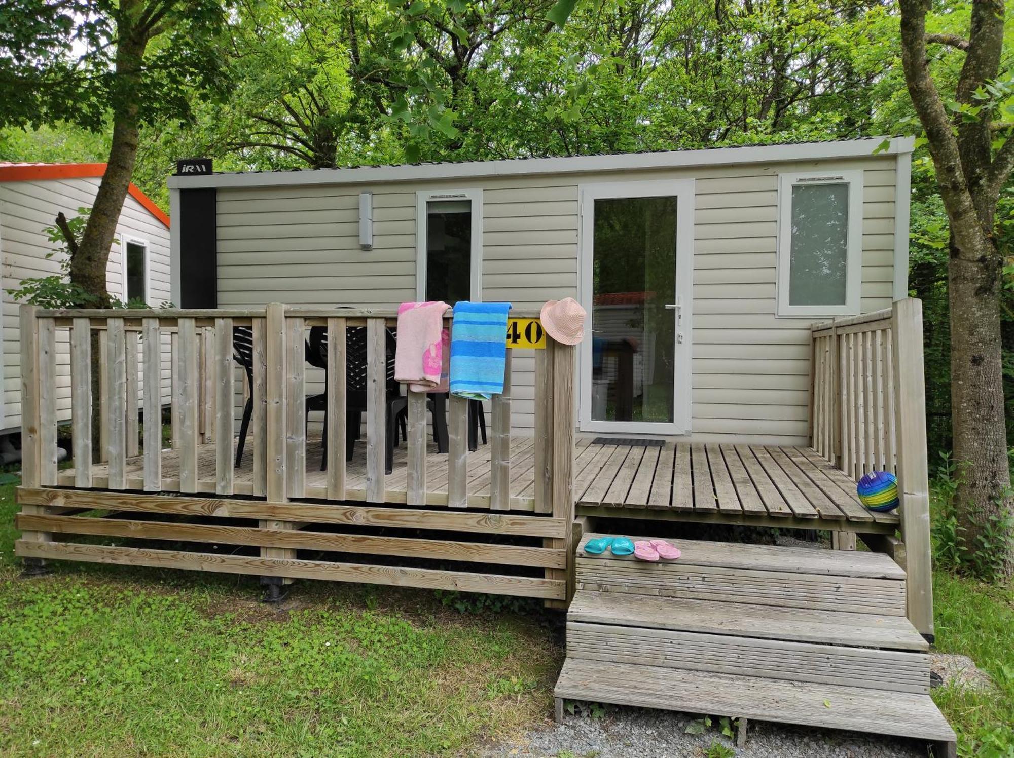 Camping Le Rouge Gorge **** 10' Puy Du Fou Saint-Laurent-sur-Sèvre Exterior foto